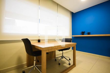 Apartamento à venda com 130m², 4 quartos e 2 vagasSala de reunião