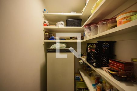 Apartamento à venda com 130m², 4 quartos e 2 vagasDespensa