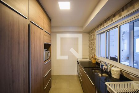 Apartamento à venda com 130m², 4 quartos e 2 vagasCozinha