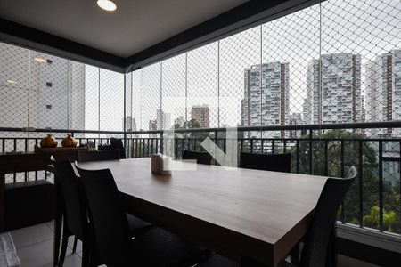 Varanda de apartamento à venda com 4 quartos, 130m² em Jardim Caboré, São Paulo