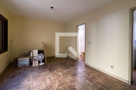 Sala/Quarto de kitnet/studio para alugar com 0 quarto, 37m² em Petrópolis, Porto Alegre