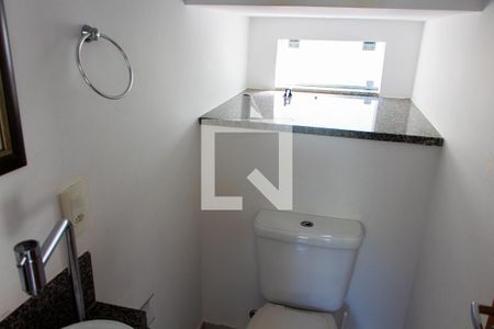 Casa à venda com 259m², 3 quartos e 4 vagasBanheiro