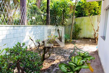 Casa à venda com 259m², 3 quartos e 4 vagasVista