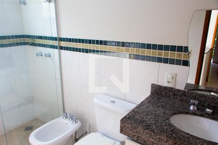 Casa à venda com 259m², 3 quartos e 4 vagasBanheiro