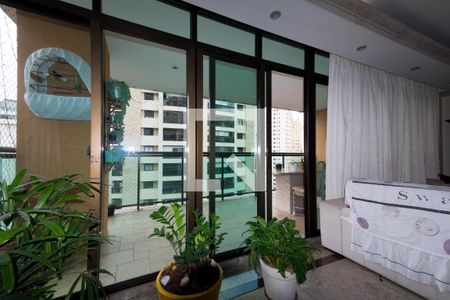 Sala de apartamento à venda com 3 quartos, 120m² em Paraíso, São Paulo