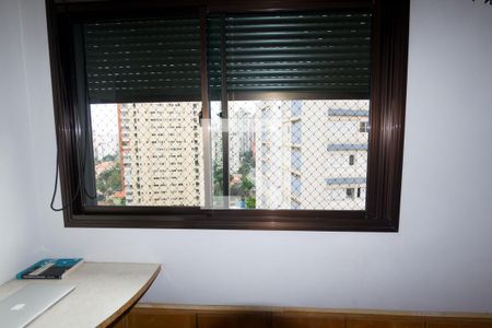 Apartamento à venda com 120m², 3 quartos e 2 vagas Apartamento à venda com 120m², 3 quartos e 2 vagasQuarto 3 - Suíte