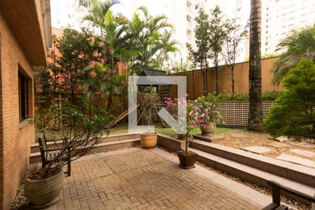 Apartamento à venda com 120m², 3 quartos e 2 vagas Apartamento à venda com 120m², 3 quartos e 2 vagasÁrea comum