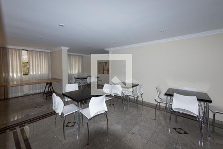 Apartamento à venda com 120m², 3 quartos e 2 vagas Apartamento à venda com 120m², 3 quartos e 2 vagasÁrea comum