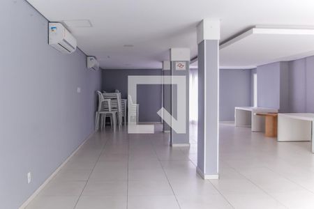 Apartamento para alugar com 58m², 2 quartos e 1 vaga Apartamento para alugar com 58m², 2 quartos e 1 vagaÁrea comum - Salão de festas