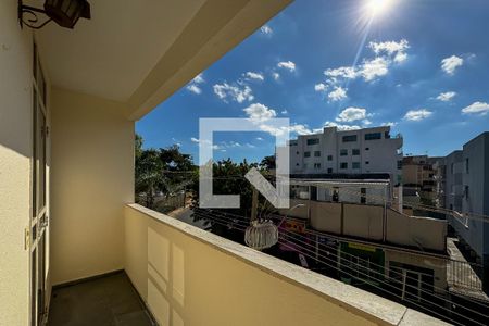 Apartamento à venda com 3 quartos, 70m² em Estoril, Belo Horizonte