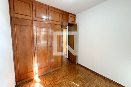 Quarto 1 de apartamento para alugar com 3 quartos, 70m² em Estoril, Belo Horizonte