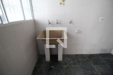 Casa para alugar com 222m², 2 quartos e 2 vagasÁrea de Serviço