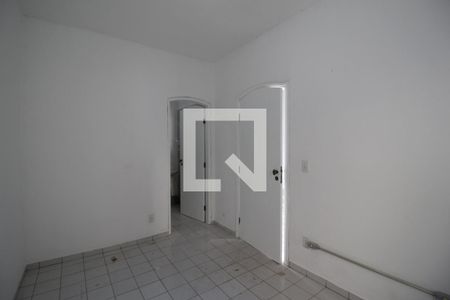 Casa para alugar com 222m², 2 quartos e 2 vagasEdícula