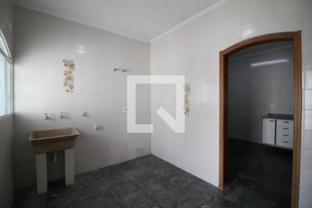 Casa para alugar com 222m², 2 quartos e 2 vagasÁrea de Serviço