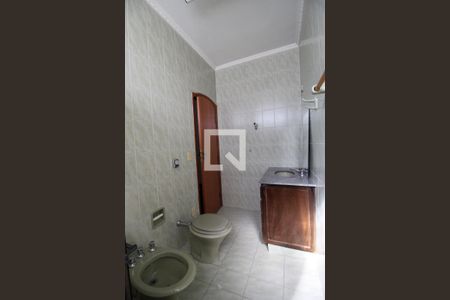 Casa para alugar com 222m², 2 quartos e 2 vagasBanheiro da Suíte 2