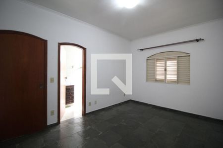Casa para alugar com 222m², 2 quartos e 2 vagasSuíte 2