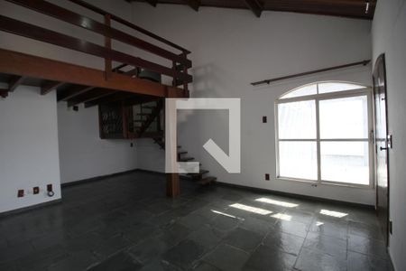 Sala de casa para alugar com 2 quartos, 222m² em Jardim Europa, Sorocaba