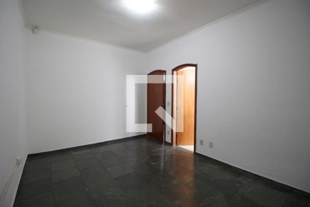 Casa para alugar com 222m², 2 quartos e 2 vagasSuíte 2