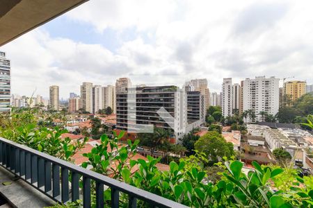 Apartamento à venda com 170m², 3 quartos e 2 vagasÁrea de Serviço - Vista