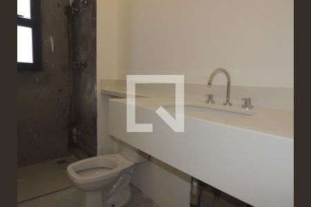 Apartamento à venda com 170m², 3 quartos e 2 vagasSuíte 1 - Banheiro