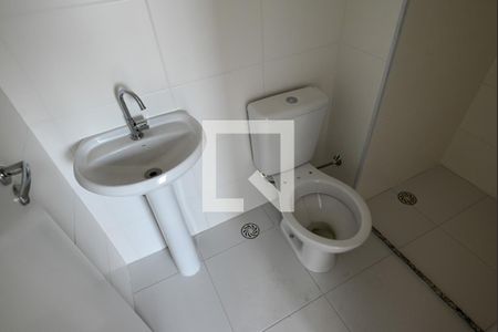 Apartamento à venda com 36m², 2 quartos e sem vaga Apartamento à venda com 36m², 2 quartos e sem vagaBanheiro