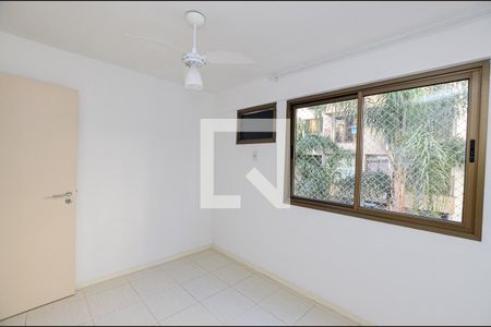 Quarto 1 de apartamento para alugar com 2 quartos, 75m² em São Domingos, Niterói