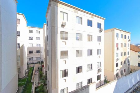 Apartamento para alugar com 65m², 2 quartos e 1 vagaÁrea de Serviço vista 