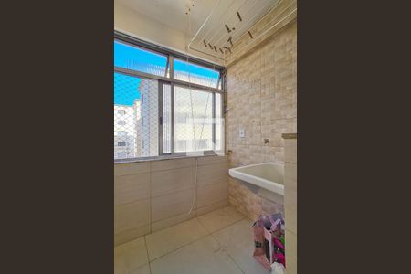 Apartamento para alugar com 65m², 2 quartos e 1 vagaÁrea de Serviço