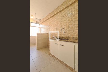 Apartamento para alugar com 65m², 2 quartos e 1 vagaCozinha