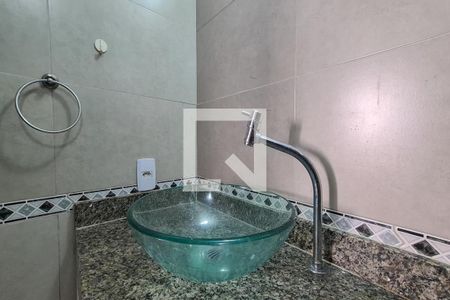 Apartamento para alugar com 65m², 2 quartos e 1 vagaBanheiro