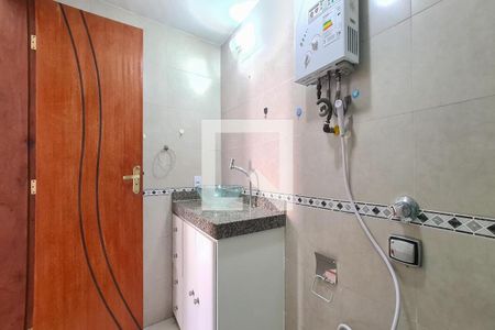 Apartamento para alugar com 65m², 2 quartos e 1 vagaBanheiro