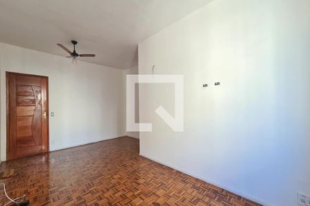 Apartamento para alugar com 65m², 2 quartos e 1 vagaSala