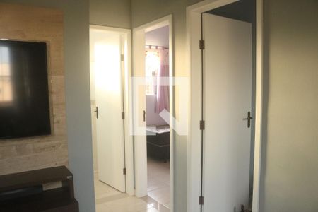Corredor Sala/Quartos/Banheiro  de casa de condomínio para alugar com 3 quartos, 71m² em Ocian, Praia Grande