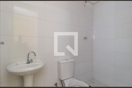 Banheiro de apartamento para alugar com 1 quarto, 25m² em Vila Prudente, São Paulo
