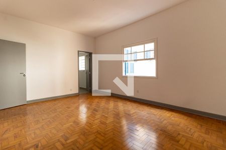 Suíte  de apartamento para alugar com 4 quartos, 120m² em Aclimação, São Paulo