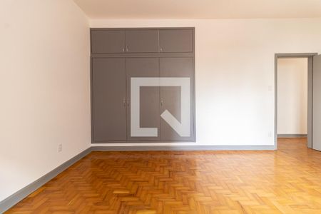 Suíte  de apartamento para alugar com 4 quartos, 120m² em Aclimação, São Paulo