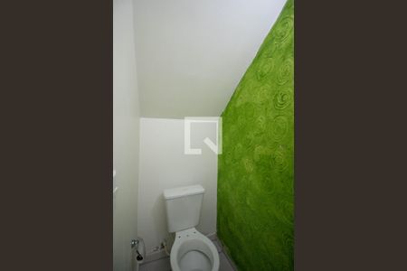 Lavabo de casa de condomínio para alugar com 2 quartos, 70m² em Itaquera, São Paulo