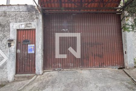 Casa de condomínio à venda com 70m², 2 quartos e 2 vagasPlaca