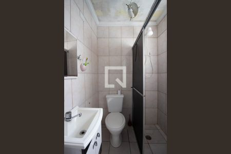 Casa de condomínio à venda com 70m², 2 quartos e 2 vagasBanheiro