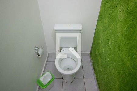 Casa de condomínio à venda com 70m², 2 quartos e 2 vagasLavabo