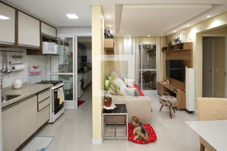 Cozinha e Sala de apartamento para alugar com 2 quartos, 59m² em Vila Ema, São Paulo