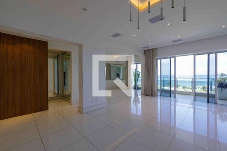 Sala de apartamento à venda com 4 quartos, 400m² em Barra da Tijuca, Rio de Janeiro