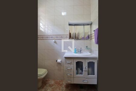 Banheiro do Quarto 1 - Suíte de casa à venda com 3 quartos, 182m² em Jardim, Santo André