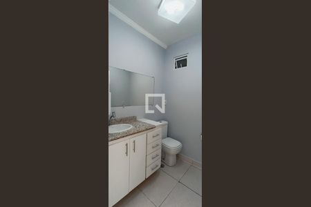 Casa à venda com 399m², 7 quartos e 4 vagasBanheiro 1