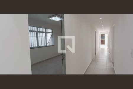 Casa à venda com 399m², 7 quartos e 4 vagasCorredor