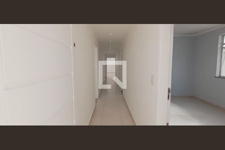 Casa à venda com 399m², 7 quartos e 4 vagasCorredor