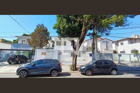 Casa à venda com 399m², 7 quartos e 4 vagasFachada - Plaquinha