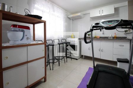 Sala de casa à venda com 3 quartos, 235m² em Sumarezinho, São Paulo