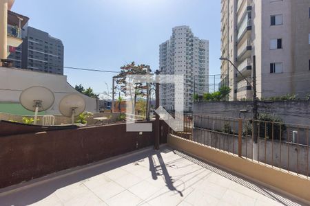 Casa à venda com 117m², 2 quartos e 1 vaga Casa à venda com 117m², 2 quartos e 1 vagaQuintal