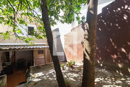 Casa à venda com 117m², 2 quartos e 1 vaga Casa à venda com 117m², 2 quartos e 1 vagaQuintal